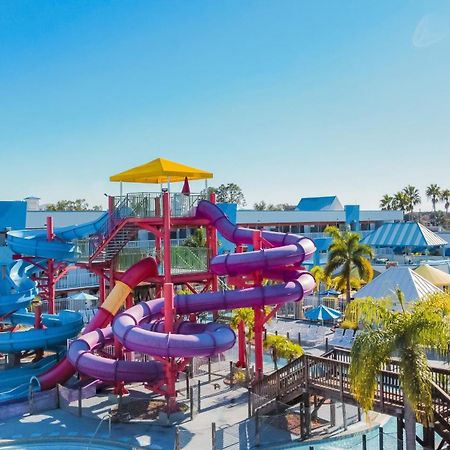 Отель Ramada By Wyndham Flamingo Water Park Киссимми Экстерьер фото